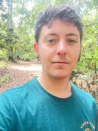 Single in Madison, CT, seeking LGBTQ friends