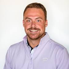 Kris Gonzalez (@kris_kfit)