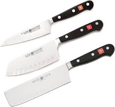 The pro series is a more condensed version than the gourmet line of stamped blades, but it still offers a good selection of the basics. Wusthof Classic 3 Piece Asian Chef S Knife Set Knifecenter 8703 Discontinued