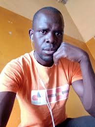 Some wisdom from ngunjiri We play politics but tusivuke mipaka G.T.v  မငးဘံာက်ောင် KIMANI NGUNJIRI "I stood by Gachagua during his impeachment,  but I'm beginning to think he's not in the right state