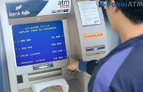 Atau pun bila ingin membeli untuk kebutuhan pribadi. 9 Cara Mengambil Uang Di Atm Bjb Batas Maksimal 2021 Pakaiatm