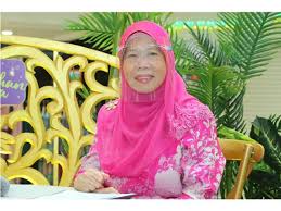 Mumfahir suparja bercakap pada media karnival pendidikan mara negeri sembilan yang berlangsung 8 & 9 april ini. Penjana Kerjaya Mara Bantu Belia Beri Latihan Dan Jaminan Pekerjaan