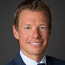 January 9th, 2023, René Meyer joins esqLABS