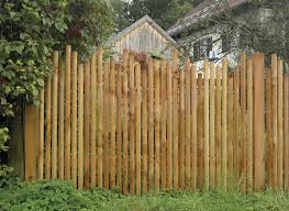 45 Effekvolle Ideen Fur Gartensichtschutz Fence Design Fence Art Backyard Fences