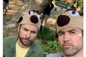 Charles rutherford kelly is a fictional character on the fx series it's always sunny in philadelphia, portrayed by charlie day. Is An It S Always Sunny In Philadelphia Episode Heading To The Philadelphia Zoo Phillyvoice