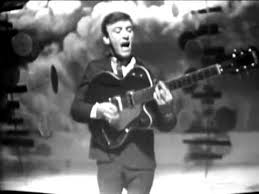 Walk on, walk on with hope in your heart and you'll. Gerry The Pacemakers You Ll Never Walk Alone Youtube