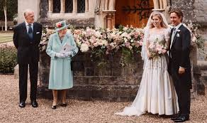 I'm the bbc's political editor. Prince Philip Heath Fears Beatrice S Wedding Photo Breaks Fan S Heart For Shock Reason Aydintepemedya Com