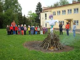Téma pálení čarodějnic na horoskopy.blesk.cz. Paleni Carodejnic Witches Night Prague Blog