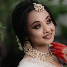 Gloss & Glamour by Arpita Mohi