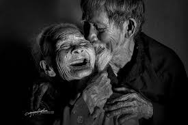 Famous vietnamese poems in english (uteworkshop): I Photographed The Love Story Of An Old Vietnamese Couple That Has Been Together Since The 30s 15 Pics Bored Panda