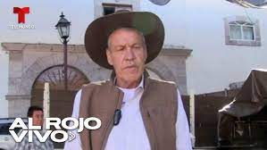 Alfredo Gallegos, el padre pistolas - YouTube