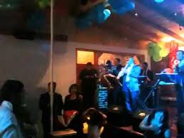 Bizim için trabzonspor bayrağı ülkemizin asil ve öpülesi türk bayrağından sonra gelen 2.sırada gelen. Ano Nuevo En Los Buenos Muchachos Buin Chile 2011 Youtube