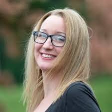 Christine Dittmer's Instagram, Twitter & Facebook