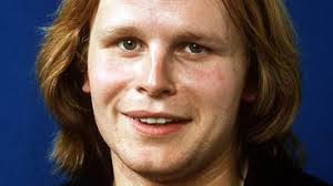 Dass herbert grönemeyer auf der bühne laut wird und sich gegen rechts stark macht, ist nichts neues. Gunter Grass Deutschland Deine Kunstler Ard Das Erste