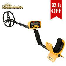 Luckily, we have a list of the top ten underwater metal detectors for 2021. If The Detecting Coil Isn T Waterproof And Thus Mustn T Be Placed Inside Water However This Metal Detector Metal Detectors For Kids Waterproof Metal Detector