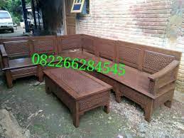 Meja kursi tamu murah sofa kayu jati jepara minimalis bangku vintage teras cafe hotel classic mewah. Kursi Sudut Polos Dari Kayu Jati