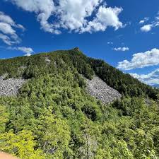 Rising about 2,600 feet above the valley of vermont. White Rocks National Recreation Area National Park