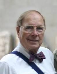 Walter Elwell brought a keen mind, a humble heart and a magnanimous spirit  to his teaching and his research during his 28 years as a Bible and  theology professor at Wheaton College