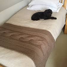 Letto beim führenden marktplatz für gebrauchtmaschinen kaufen. 10 Idee Su Runner Letto Coperte Coperte A Maglia Con Trecce Coperte Fatte A Maglia