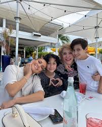 Jennifer lopez and maluma lonely (pa ti + lonely 2020). Uvsjmdmgkf7tom