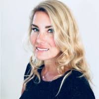 Nina Eckert's Instagram, Twitter & Facebook