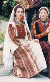 Palestinian Women In Traditional Thobs Traditional Outfits Traditional Dresses Palestinian Costumes