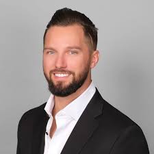 Real Estate Agents in 92662