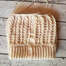 How To Finish A Beanie Made From The Bottom Up Crochet Patterns Crochet Hats Yarn