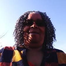 Shelia Holmes's Instagram, Twitter & Facebook