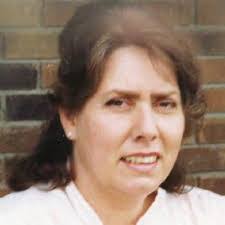 Lisa Meador's Instagram, Twitter & Facebook