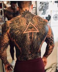 27 Idees De Tatouage Dos Homme En 2021 Tatouage Dos Homme Tatouage Dos Tatouage