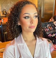 Rosanna Jacobson's Instagram, Twitter & Facebook