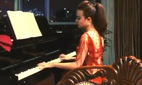 Image result for chơipiano