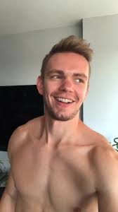 Feeling saucy. #pastaqueen #gay #gayguy #shirtless #fyp #fypage