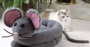 Kedilerinizin Icin Orguden Yatak Yapimi Orgu Modelleri Orgu Dantel Modelleri Crochet Cat Bed Crochet Cat Cat Bed Pattern