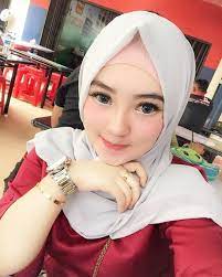 Jilbab cantik ini adalah jilbab model terbaru produksi qalisya. Twitter Girl Hijab Muslim Beauty Hijab Collection