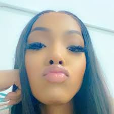 Lilliana Morrow (@lilliana_morrow)