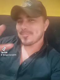 Grupo Firme: Morado en CD Victoria