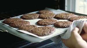 Cookies Ces Astuces Ultra Simples Pour Rattraper Des Biscuits Rates Via Grazia Trong 2020
