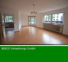 Og, 97 m² wfl bestehend aus 4 zimmern, küche mit abslkammer, diele, bad und wc, sowie kellerraum und garage im ug (11,92. 4 Zimmer Wohnung Zu Vermieten Berliner Str 83 42275 Wuppertal Mapio Net