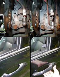 We are the automotive locksmith america trusts! Door Lock Stuck Fix With Pics Xoutpost Com