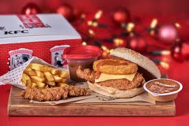 Our easy christmas dinner menus will help you plan a delicious christmas dinner. Christmas Menus 2020 The Festive Food From Mcdonald S Kfc Greggs Starbucks Pret And Others This Year