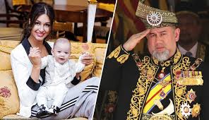 Bekas isteri sultan kelantan tuntut rumah agam bernilai rm41 juta. Ismail Leon Mungkin Anak Lelaki Asia Lain The Reporter