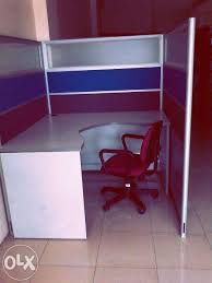 Workstation Office Partition Dividers For Sale Philippines Find 2nd Hand Used Workstation Office Partit Office Partition Workstation Office Workstations