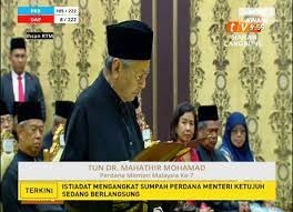 13 menteri, 23 timbalan menteri angkat sumpah. Angkat Sumpah Dilambatkan Ini Perkara Wajib Tahu Kenapa Upacara Diadakan Pada 9 30pm