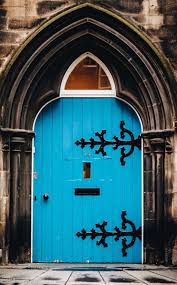 Black And Tan Green Bay Closing Edinburgh Scotland Gorgeous Doors Beautiful Doors Cool Doors