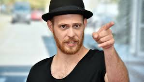 Romy windsor (born romy walthall on september 16, 1963) is an american actress who played the role of marie adams in the howling iv: Unter Uns Star Patrick Muller Hass Gegen Seine Rolle Tobias Habe Morddrohungen Per Post Bekommen Bunte De