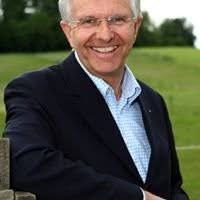 Simone Blum (@simoneblumofficial) • Instagram photos and videos