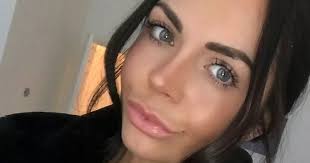 Woman who spent £4,000 trying to repair sun-damaged skin FINALLY cures  problem