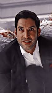 Drake Biddle's Instagram, Twitter & Facebook